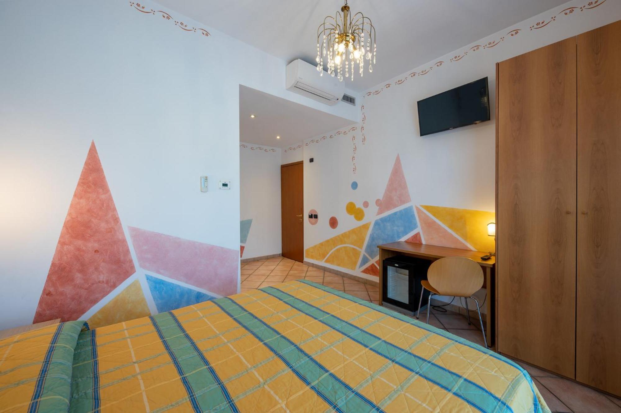 Hotel Romantic Cavaion Veronese Dış mekan fotoğraf